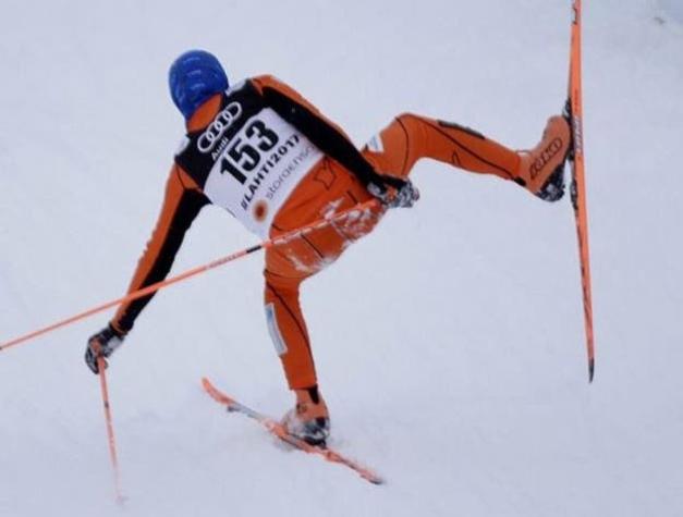 [VIDEO] El accidentado periplo del "peor esquiador del mundo"