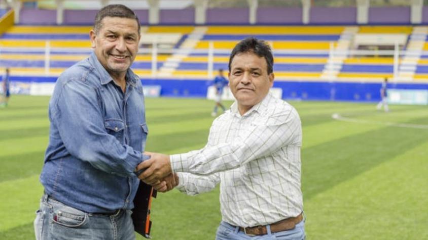 Jorge Aravena es despedido en Perú tras estar menos de dos meses como técnico