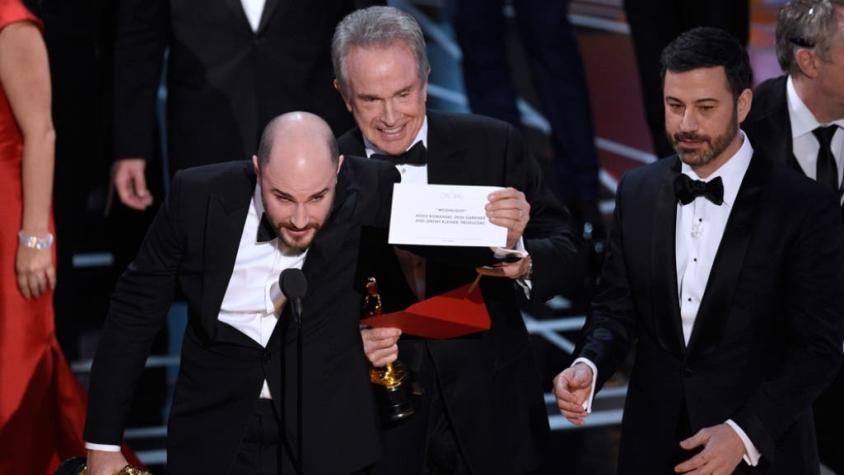 [VIDEO] "No es un chiste, ustedes ganaron": un error de película en los Oscar