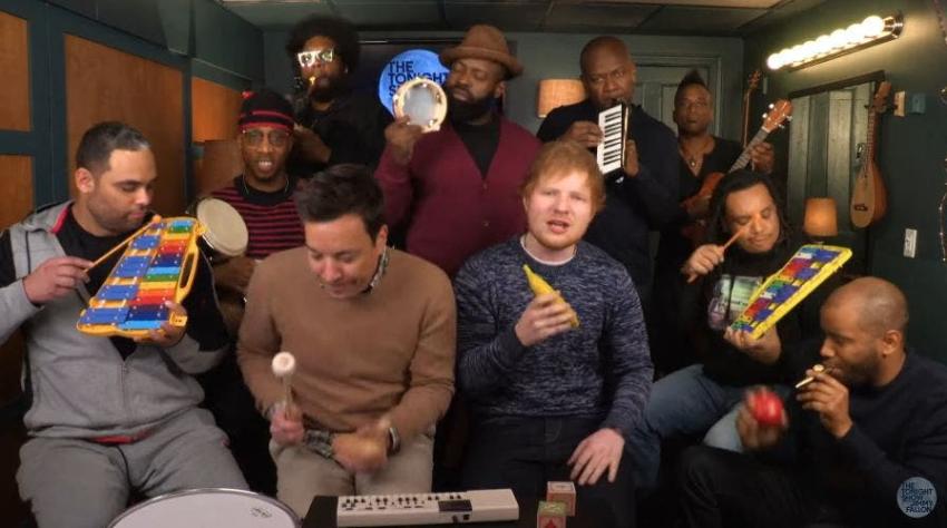 [VIDEO] Jimmy Fallon y The Roots se unen a Ed Sheeran para tocar con instrumentos de juguete