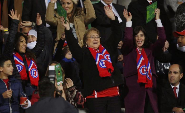 Bachelet felicita a la Selección Chilena tras triunfo ante Venezuela por clasificatorias
