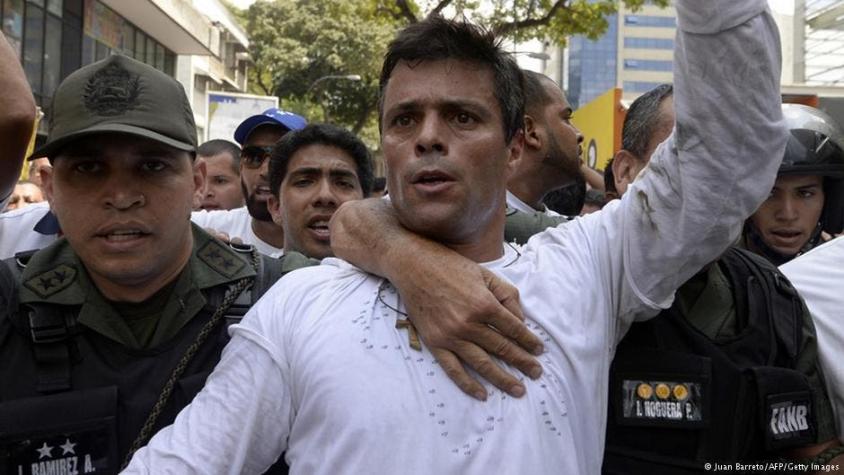 Partido de Leopoldo López afronta criticado proceso de refichaje en Venezuela