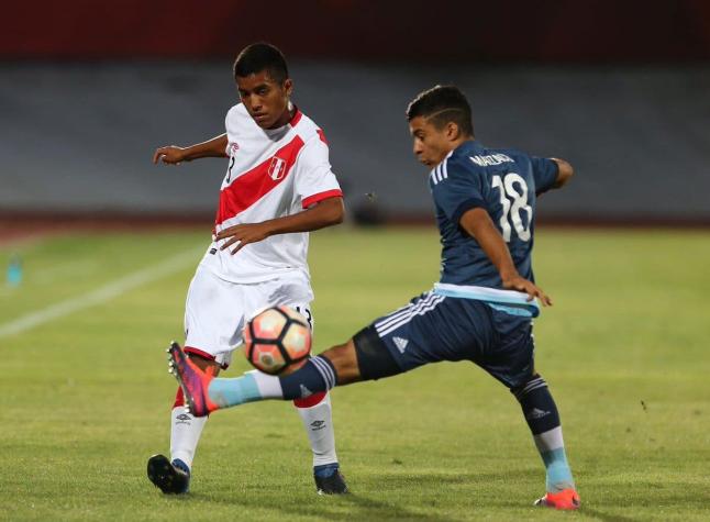Argentina "respira" al golear a Perú en el Sudamericano Sub 17