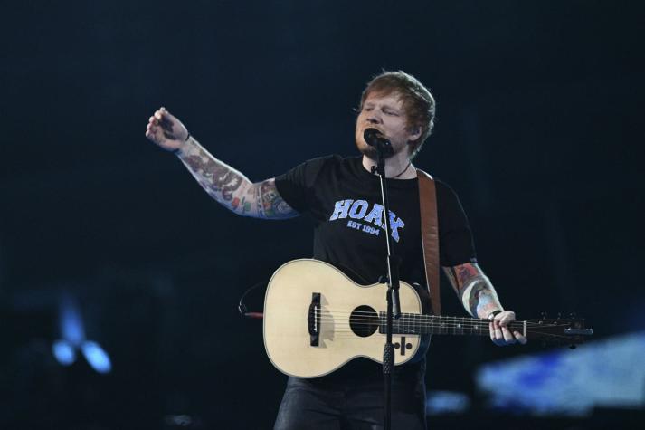 Ed Sheeran lanza su tercer disco con canción que ha despertado quejas en Barcelona