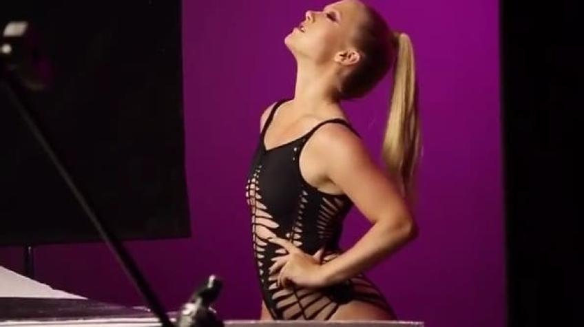 Vesta Lugg comparte sensuales imágenes de su nuevo video musical