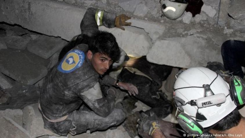 Ataque aéreo en Alepo deja al menos 42 muertos