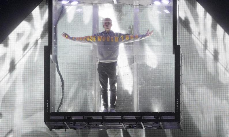 Justin Bieber desata el delirio y presenta su espectáculo más ostentoso en Chile