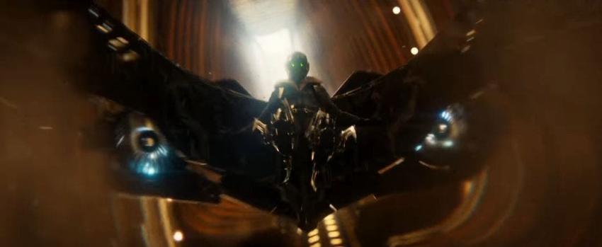 [VIDEO] Michael Keaton debuta como el villano 'Buitre' en nuevo tráiler de "Spiderman: Homecoming"