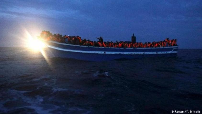 Más de 140 inmigrantes desaparecidos en el Mediterráneo