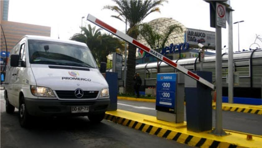 Gobierno anuncia entrega de antecedes a FNE por alza tarifaria en estacionamientos
