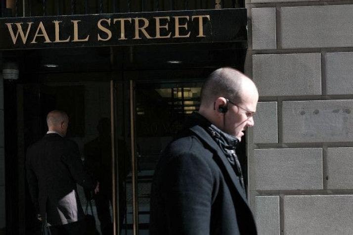 Wall Street cierra con Dow en baja por debilidad de IBM y petroleras