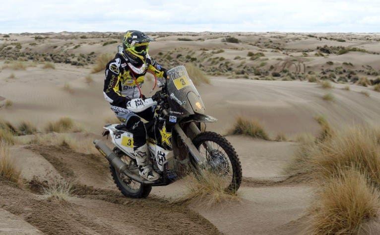 Pablo Quintanilla remata en segundo lugar en la primera etapa del Rally Abu Dhabi Desert
