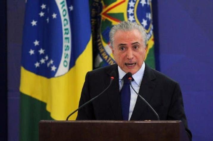 Presidente de Brasil considera "desagradable" delación que lo involucra en Lava Jato