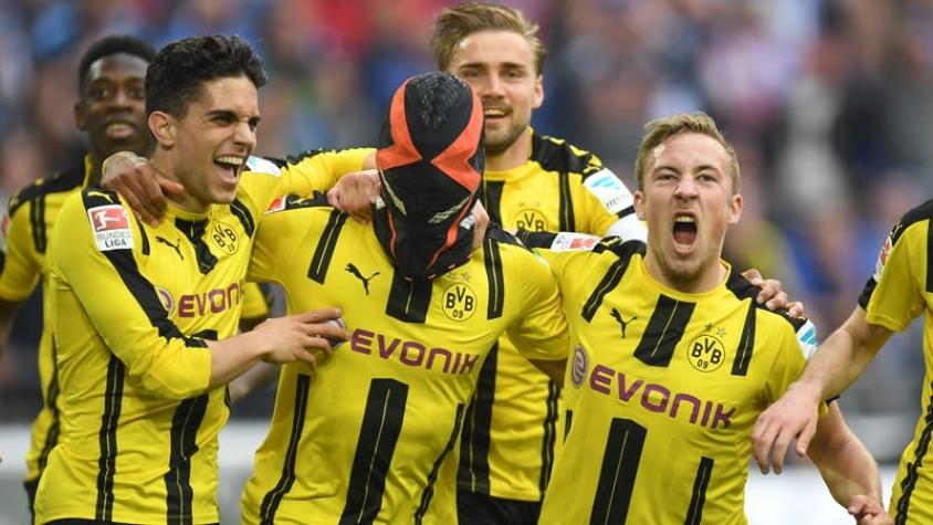 Aubameyang estrena nueva máscara en empate del Borussia Dortmund ante Schalke 04