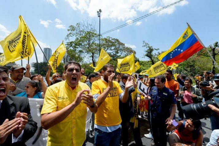 OEA declara "grave alteración inconstitucional del orden democrático" en Venezuela