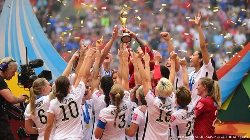 Fútbol femenino: la batalla mundial por la igualdad