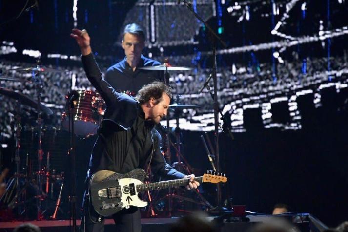 Pearl Jam celebra su ingreso al Rock and Roll Hall of Fame con aplaudida presentación