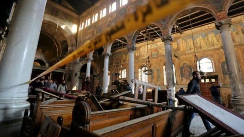Dos atentados con bomba dejan decenas de muertos y heridos en iglesias coptas de Egipto