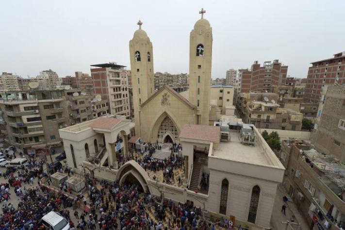 Egipto: Gobierno establece tres meses de estado de emergencia tras ataque a iglesias