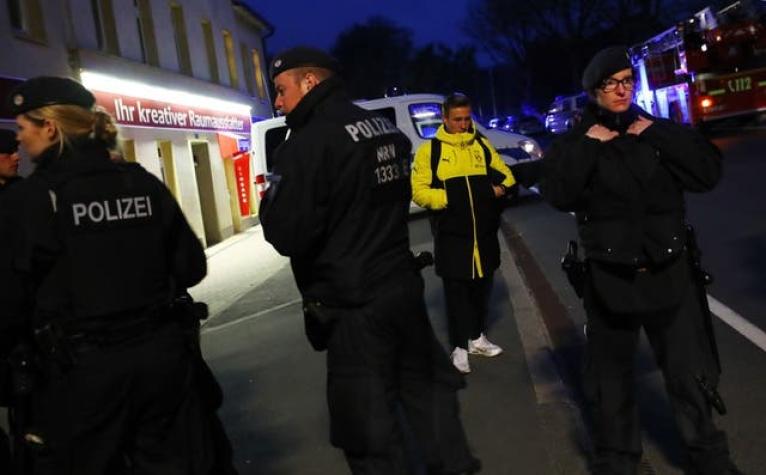 Policía alemana confirma que ataque explosivo iba dirigido a bus de Borussia Dortmund