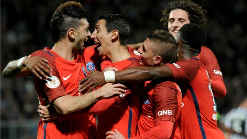 París Saint-Germain gana y alcanza a Mónaco en la cima de la liga francesa