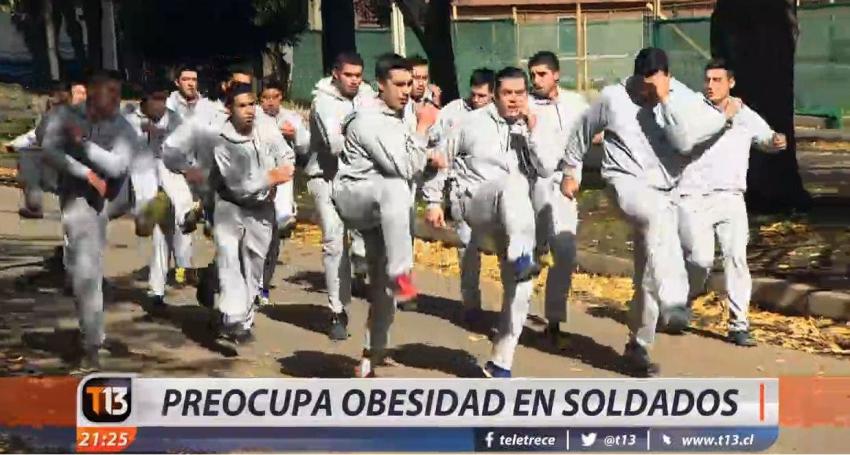 [VIDEO] Preocupante sobrepeso de soldados