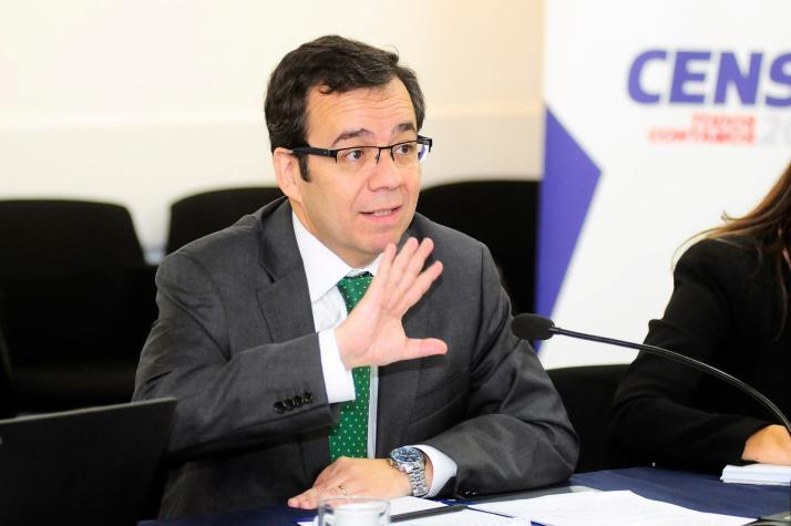 Ministro Céspedes resuelve las dudas en torno al Censo 2017