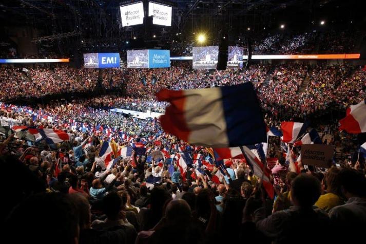 Francia vive jornada clave para las elecciones del domingo