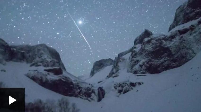 [VIDEO] La espectacular lluvia de meteoritos que iluminó el cielo de China