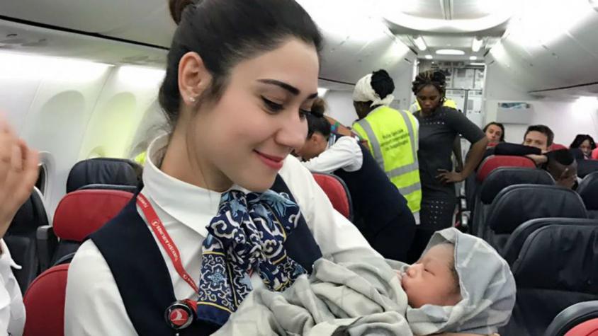 Nacer en el aire: ¿Cuál es la nacionalidad de un bebé que llega al mundo a bordo de un avión?