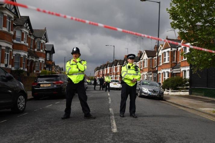Cuatro detenidos y una mujer herida tras operativo antiterrorista en Londres