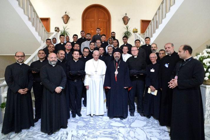 El Papa concluye su visita a Egipto defendiendo la caridad contra el extremismo