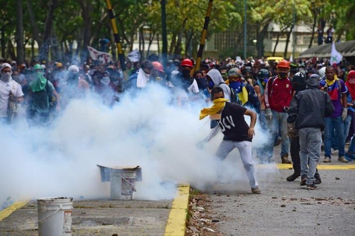 Asesinan a dirigente estudiantil en Venezuela