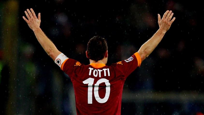 Francesco Totti y otros 4 de los futbolistas más longevos de la historia