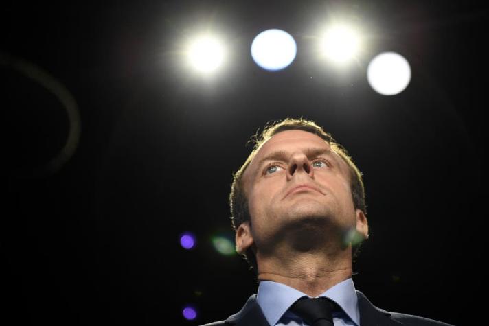 Francia alza el tono tras ataque informático a Macron