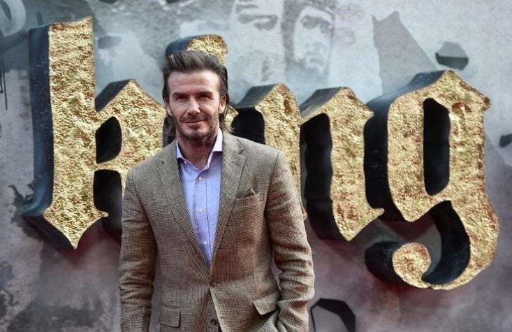 Director Guy Ritchie dice que David Beckham "es genial en el cine"