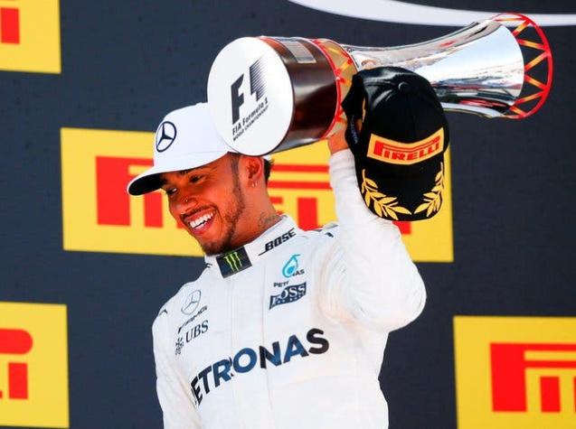 Fórmula Uno: Lewis Hamilton de la escudería Mercedes gana el GP de España