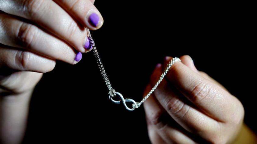 Una foto, un anillo, un perfume... ¿puede un mero objeto ayudar con una enfermedad mental?