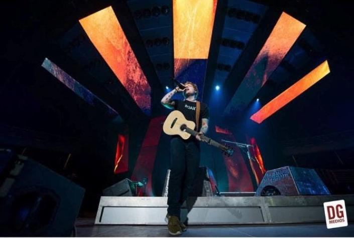 Ed Sheeran conquista con su romanticismo en el primero de sus dos shows en Chile