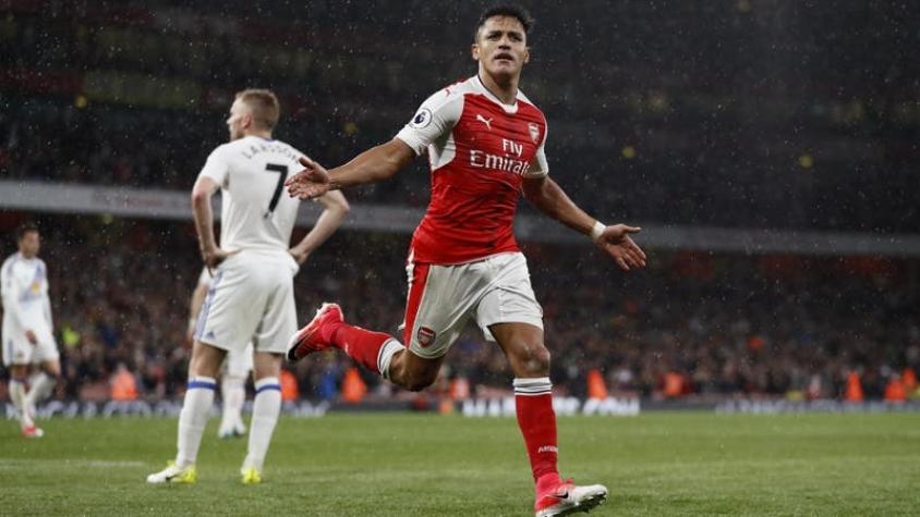 Alexis anota doblete en triunfo de Arsenal y queda a uno de ser goleador de la Premier