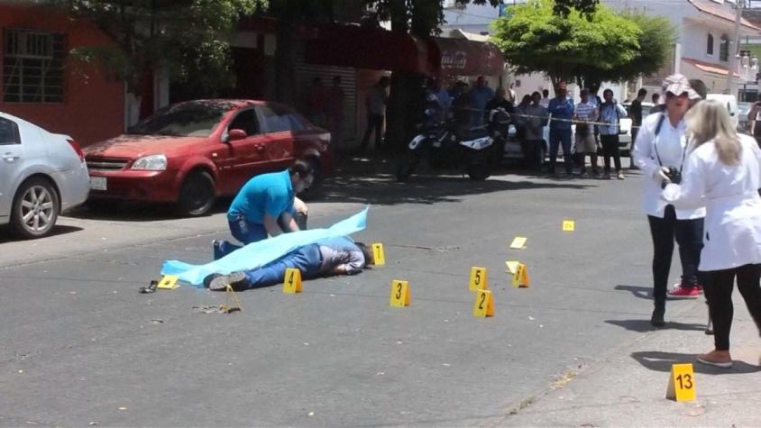 [VIDEO] La guerra de los narcos contra la prensa en México