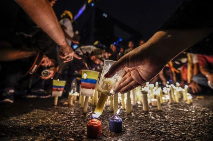 Maduro despliega militares al escalar violencia que deja 43 muertos en Venezuela
