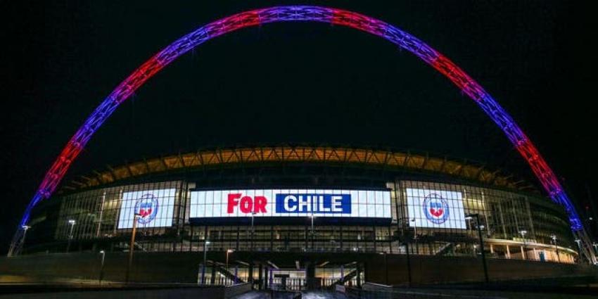 Estadio de Wembley celebra aniversario y se ilumina con los colores de "La Roja"