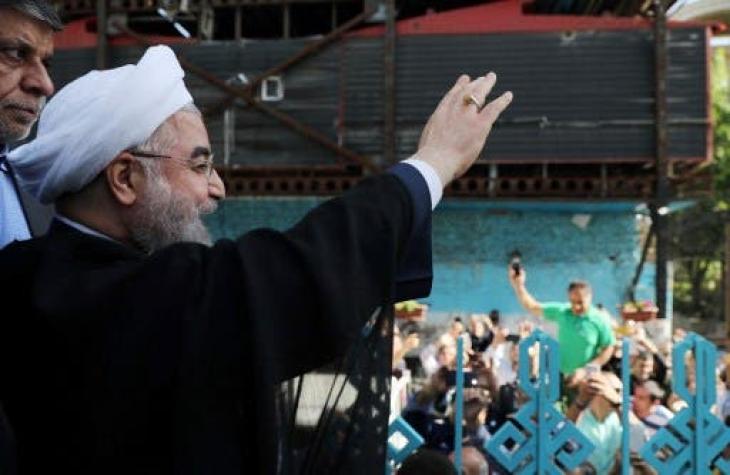 El presidente iraní Hasan Rohaní fue reelegido con el 57% de los votos