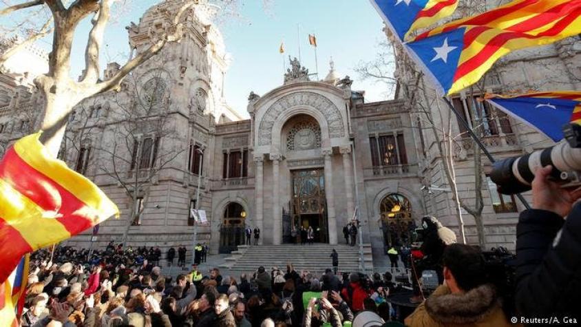 Cataluña prevé declarar la independencia inmediata si no hay referéndum