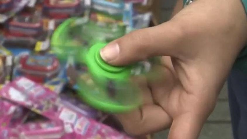 [VIDEO] ¿Por qué el Fidget Spinner causa tanto furor en los niños?