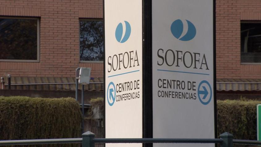 Espionaje en Sofofa: ¿Por qué pasó una semana entre la detección de micrófonos y la denuncia?
