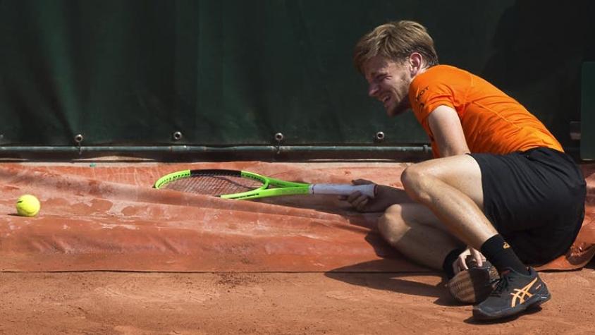 [VIDEO] David Goffin sufre terrible caída que lo obliga a abandonar Roland Garros por lesión