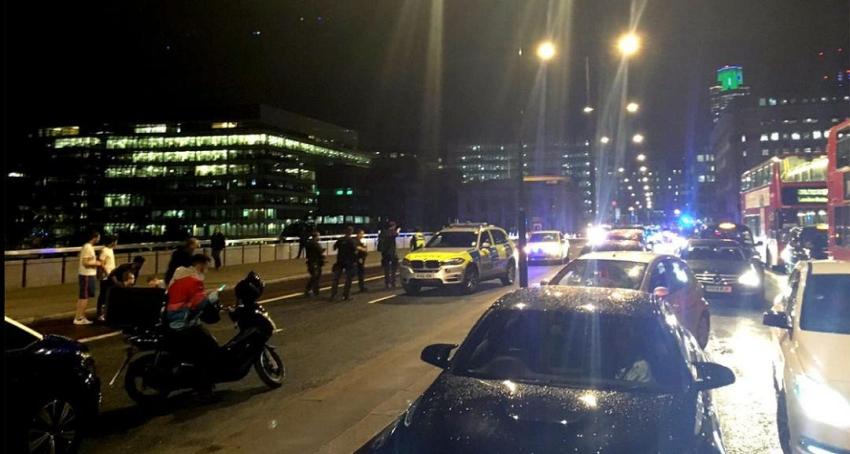 Ataque en Londres:Testigos se intentaron defender como pudieron en el Borough Market