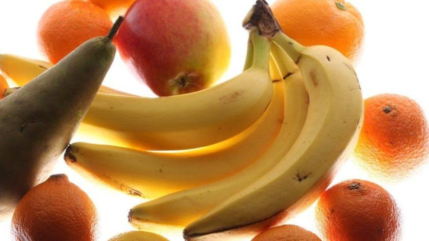 ¿Por qué los plátanos aceleran la maduración de las frutas que tienen al lado?